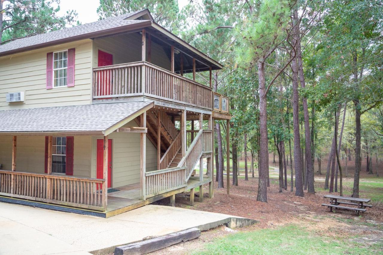 Kick Back Ranch Hotel Ramer Екстериор снимка