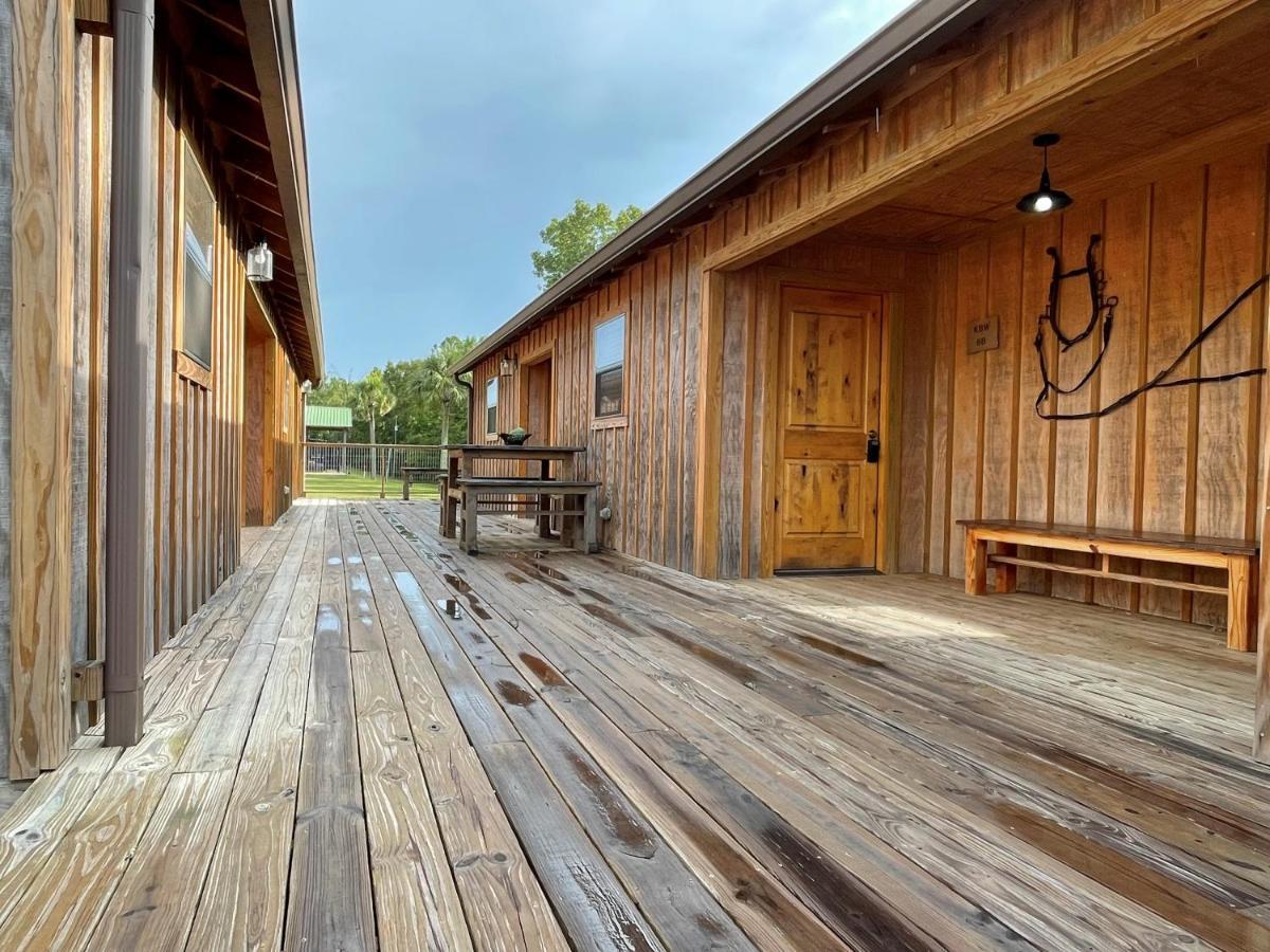 Kick Back Ranch Hotel Ramer Екстериор снимка