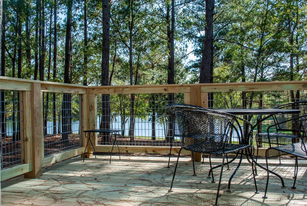 Kick Back Ranch Hotel Ramer Екстериор снимка